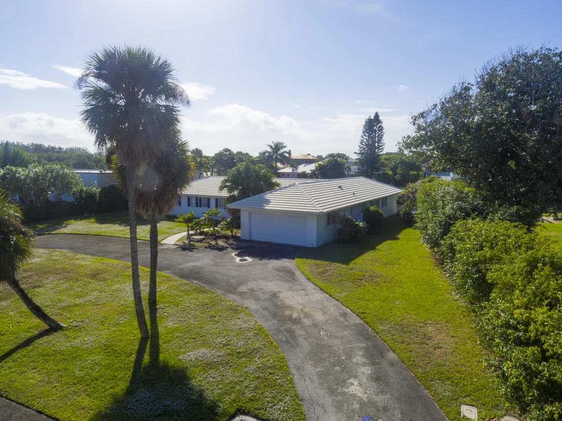 Photo of 930 Emerald Row