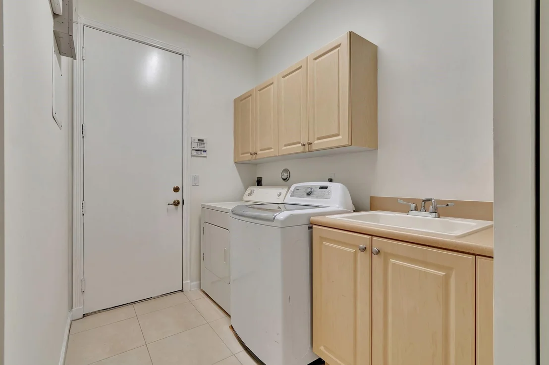 Photo of 6982 Springville Cove