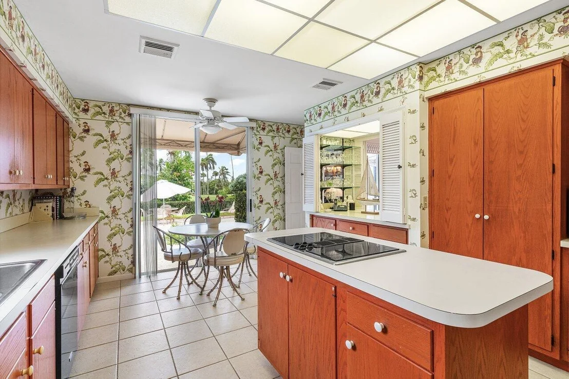 Photo of 34 Gomez Road