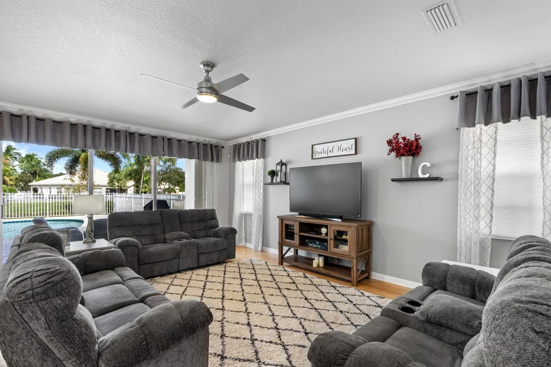 Photo of 8417 Arima Lane