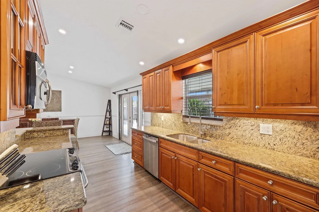 Photo of 2995 Eagle Drive