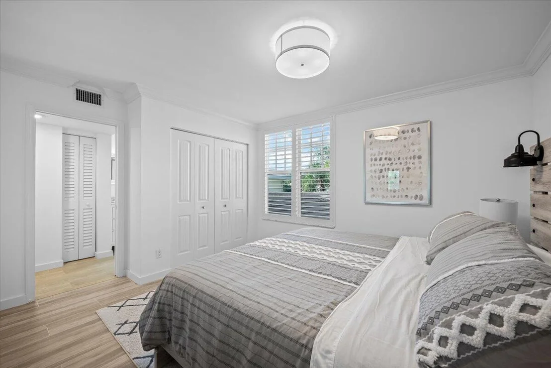 Photo of 105 MAINSAIL Circle