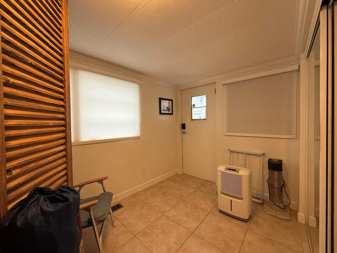 Photo of Unit D at 207 Eagle Drive