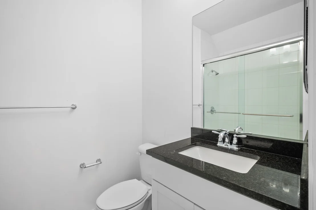 Photo of 1403 Thistle Place