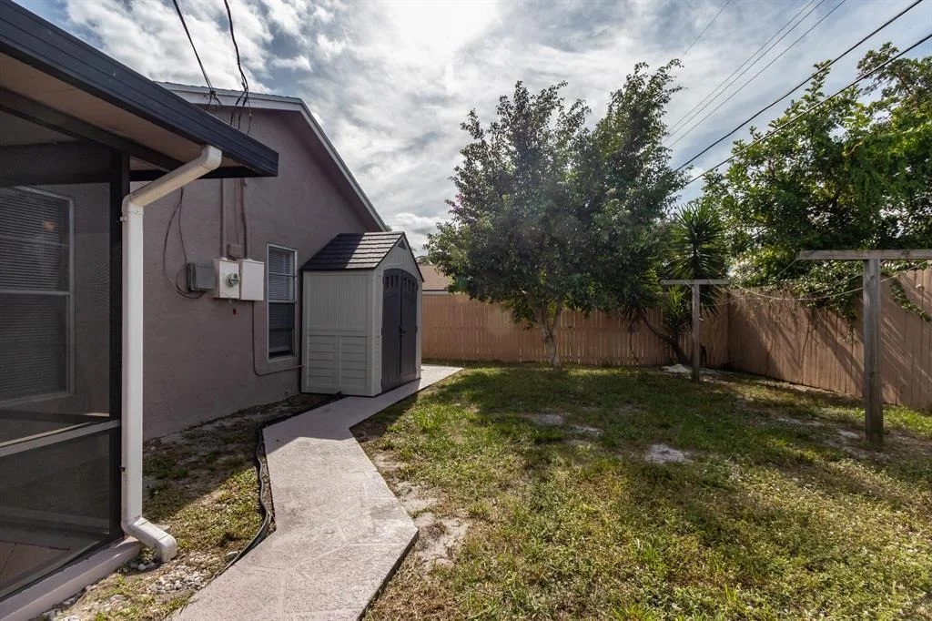 Photo of 6915 Westview Drive