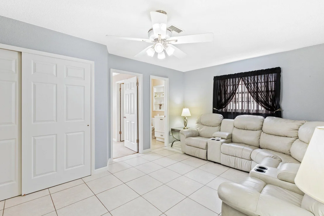 Photo of 4776 Canal Drive