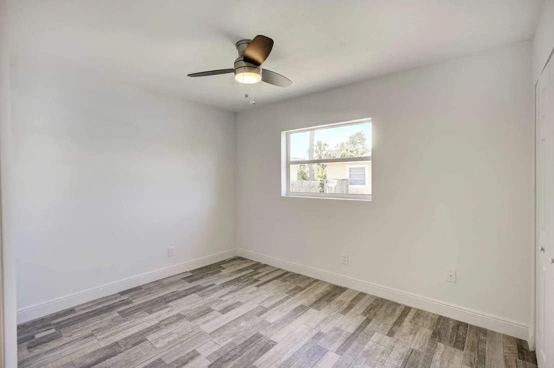 Photo of 8602 Sunset Drive