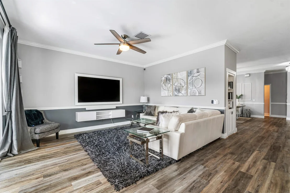 Photo of 7006 Chesapeake Circle