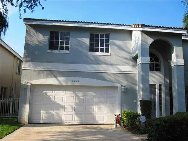 Photo of 1453 Banyan Circle