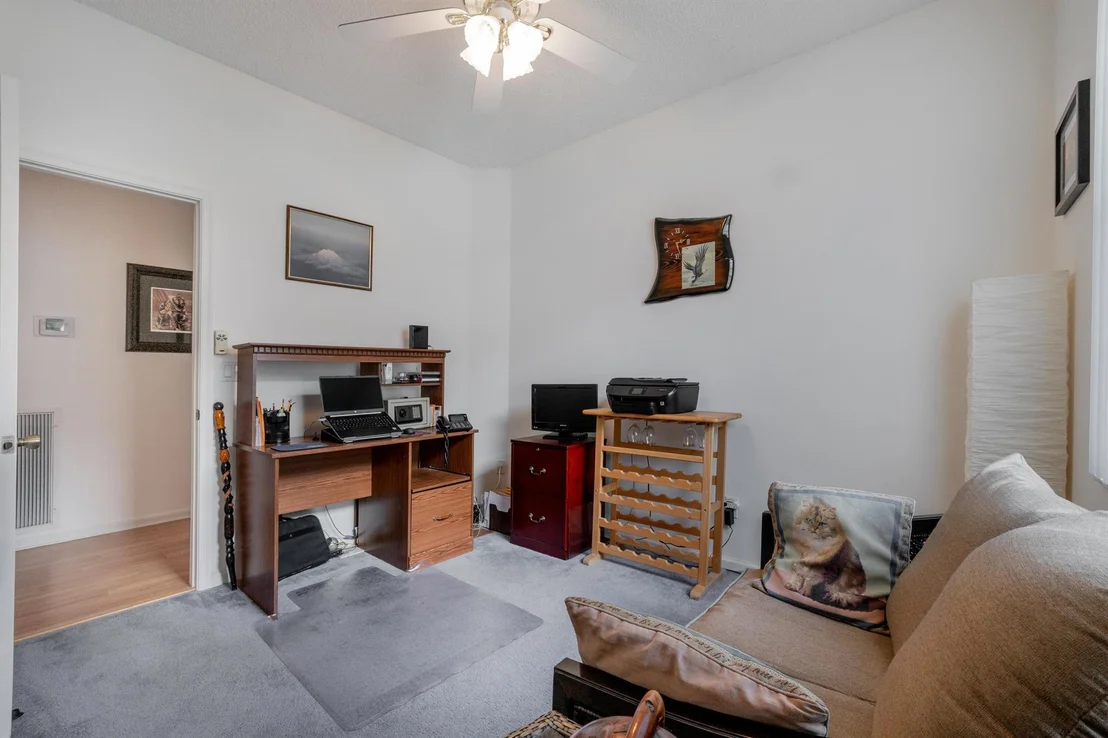 Photo of 10827 Madison Drive