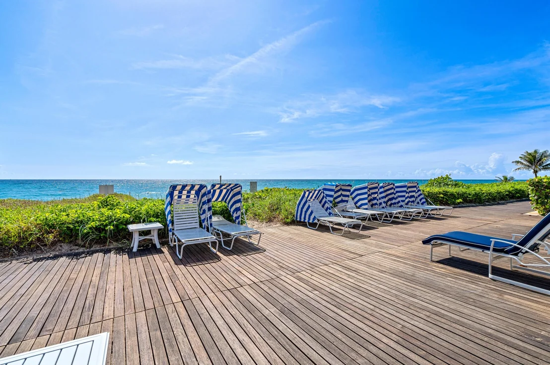 Photo of Unit N25 at 2 N Breakers Row