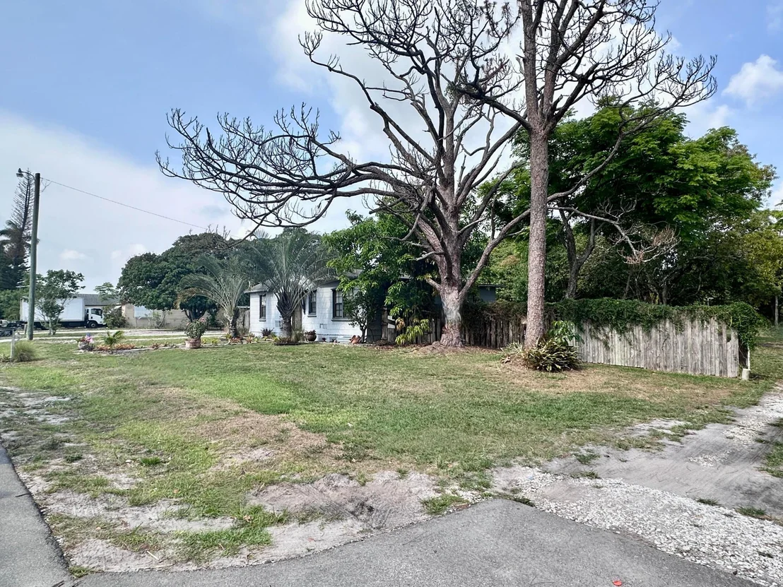 Photo of 3815 Gulfstream Road