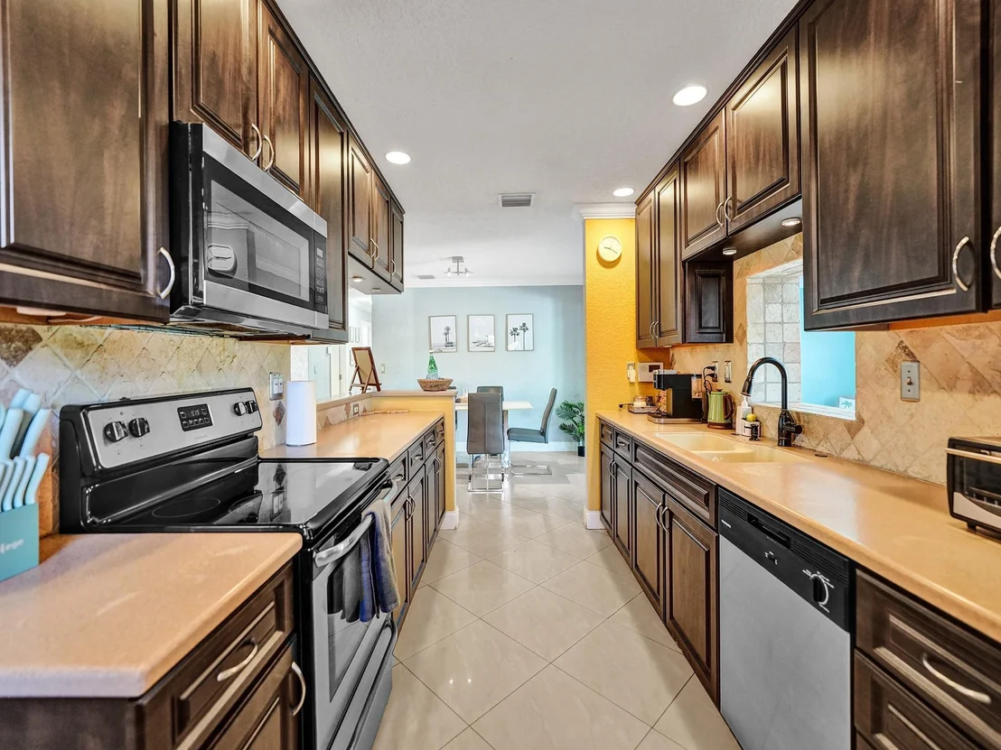 Photo of 1301 SE 2nd Terrace