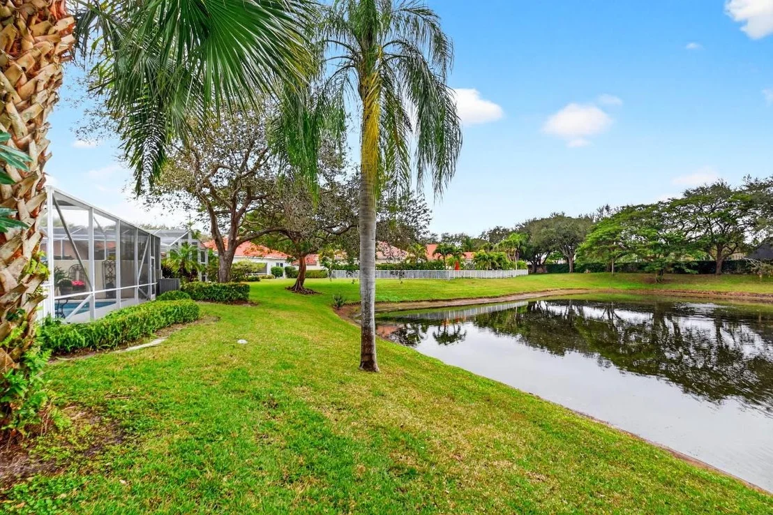Photo of 4979 Garden Drive