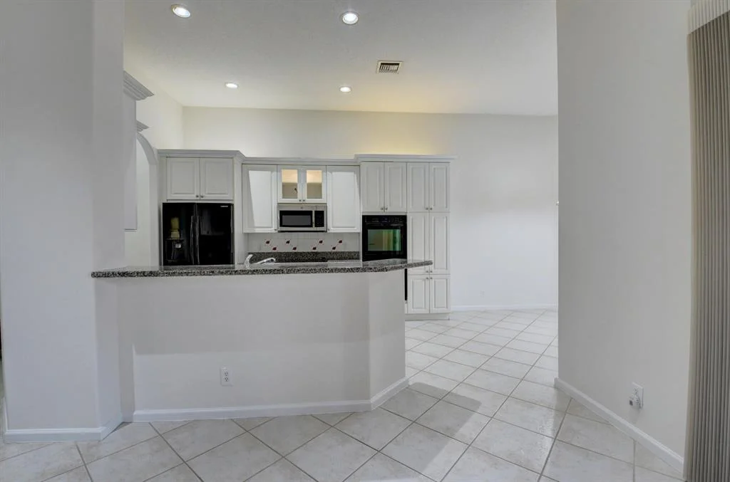 Photo of 7072 Demedici Circle