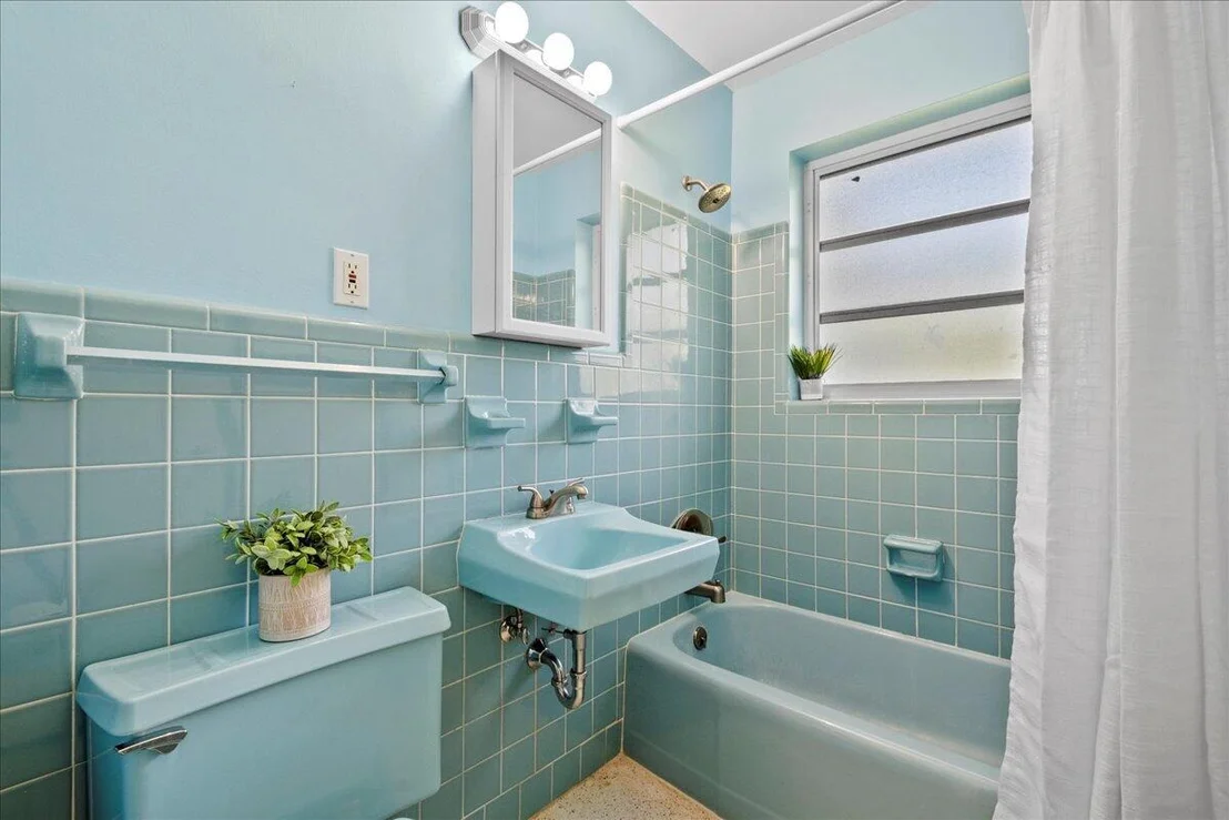 Photo of 945 Westwind Drive