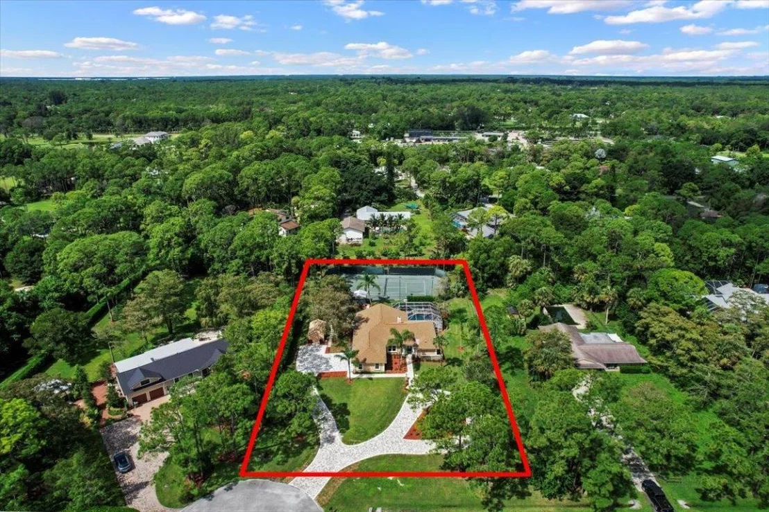Photo of 17549 Bridle Lane