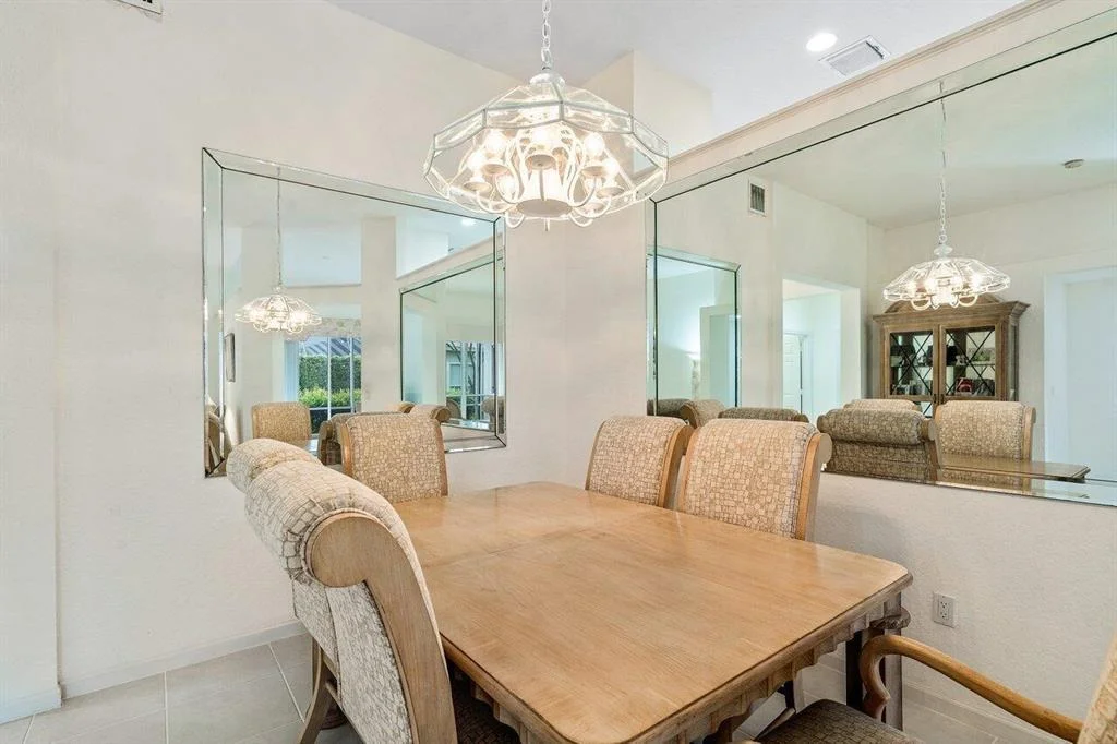 Photo of 12824 Hyland Circle