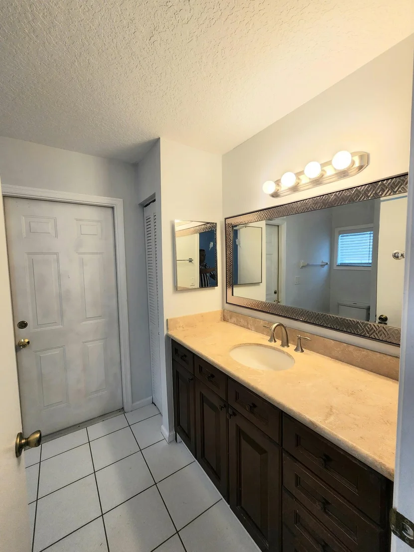 Photo of 252 Malibu Circle