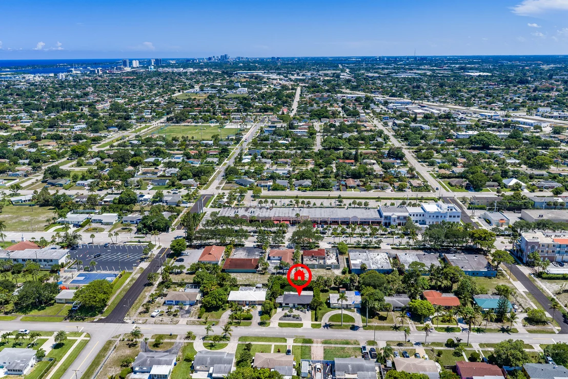 Photo of 722 Greenbriar Drive