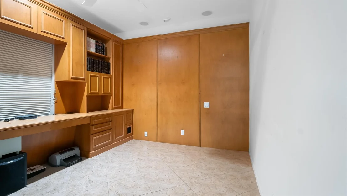 Photo of 9046 Bari Lane