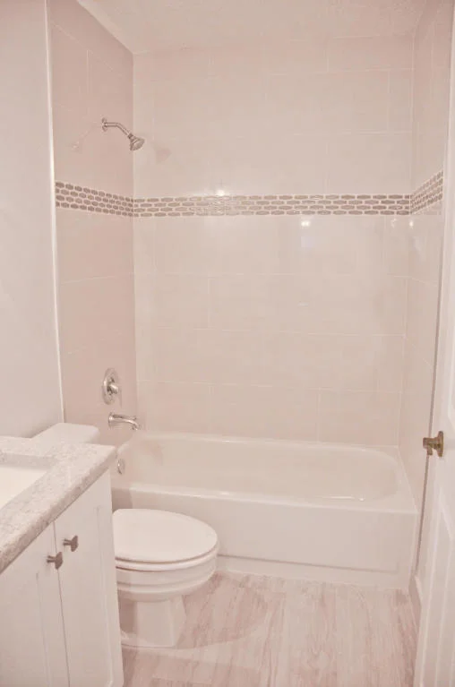 Photo of 6053 Foster Street