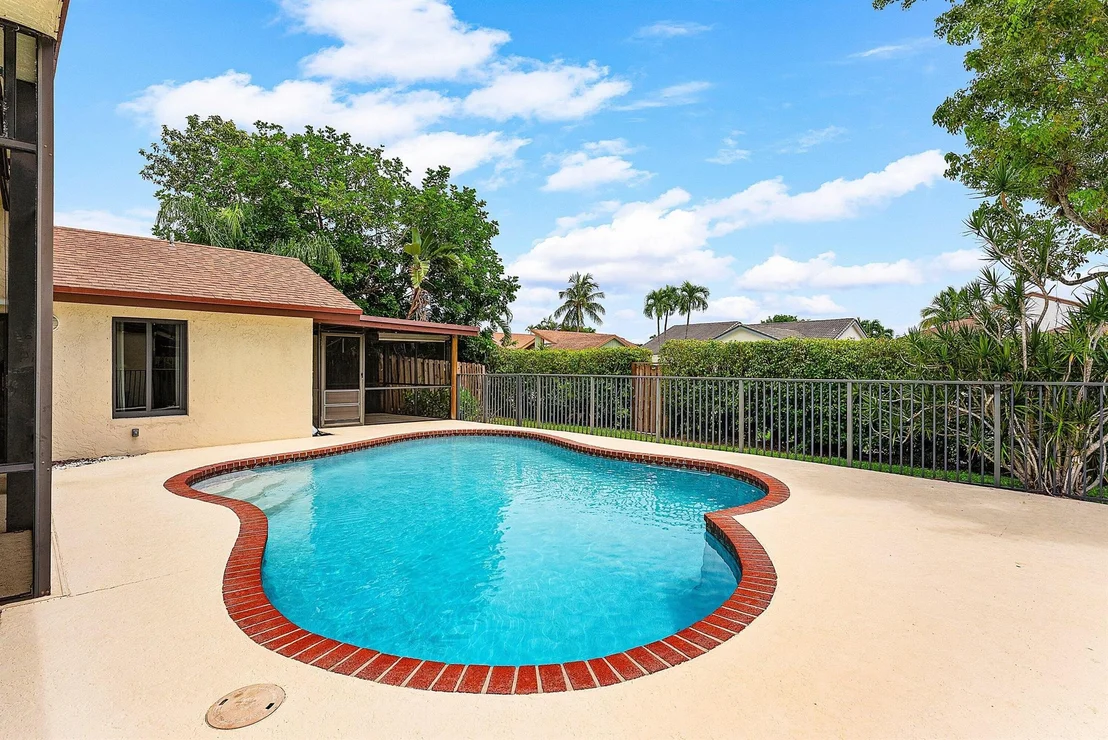 Photo of 21423 Summertrace Circle