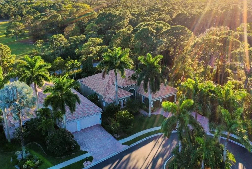 Photo of 6711 Royal Orchid Circle