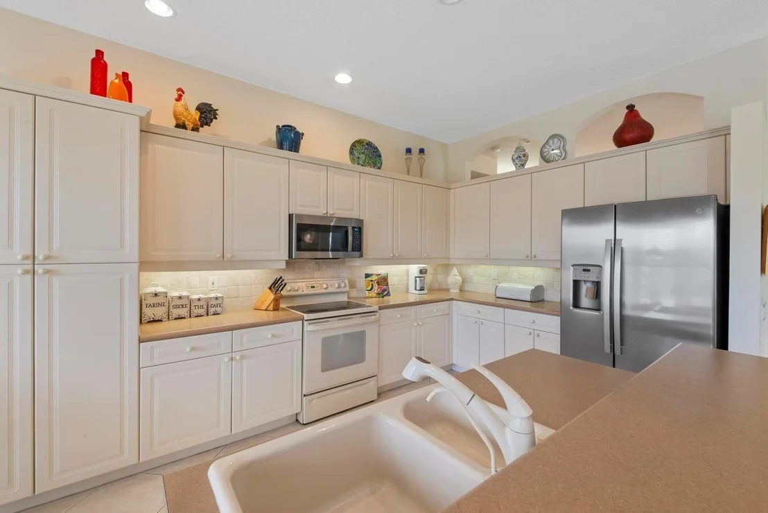 Photo of 7306 Kea Lani Drive