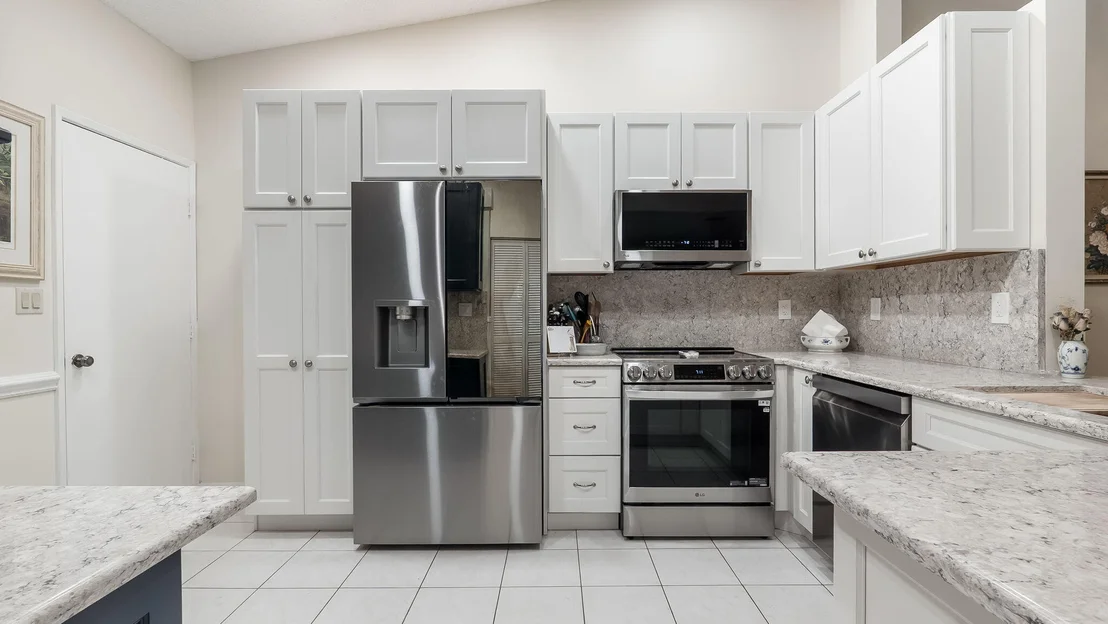 Photo of 6353 Royal Manor Circle