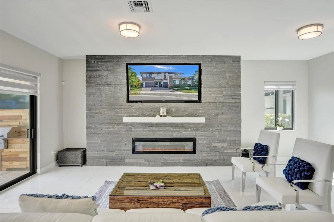 Photo of 8660 Pacifica Lane
