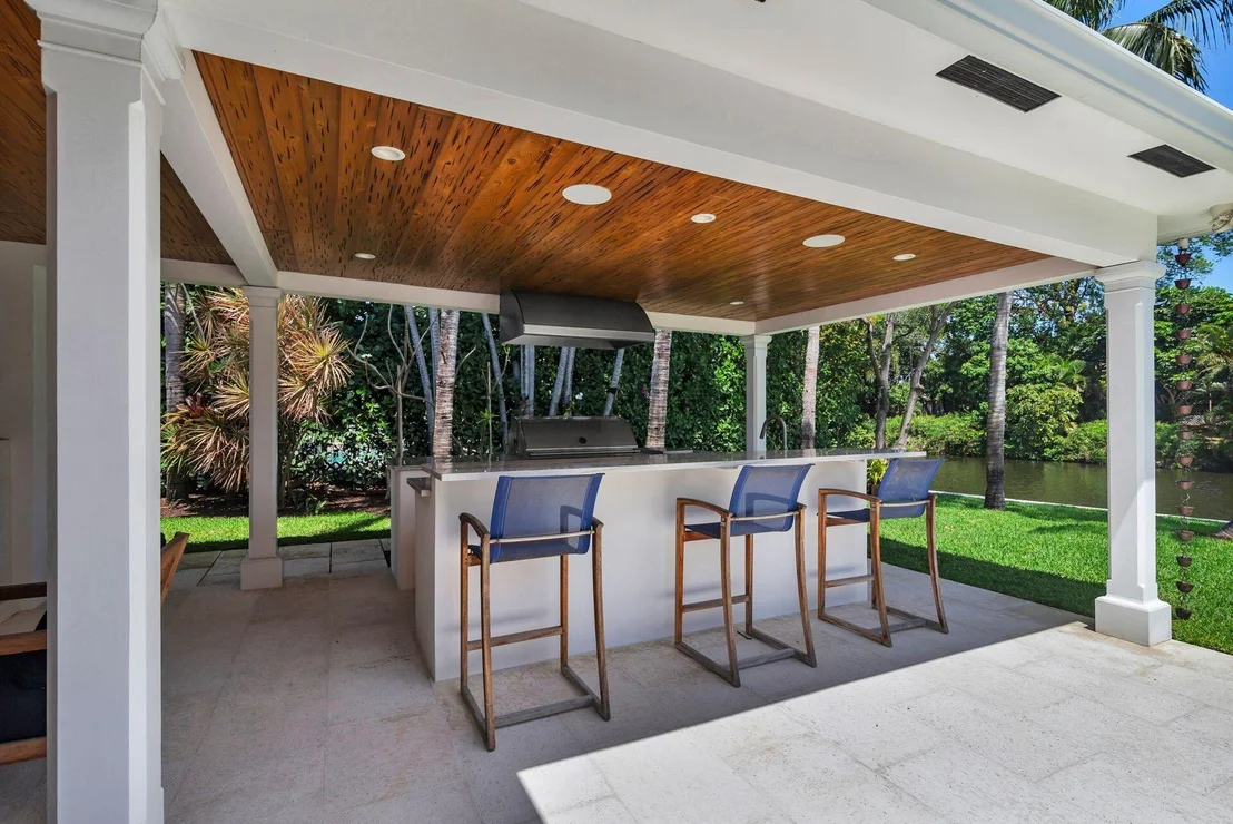 Photo of 7226 Pine Tree Lane