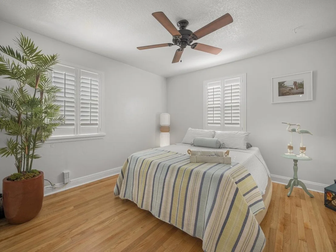 Photo of 337 Orange Way