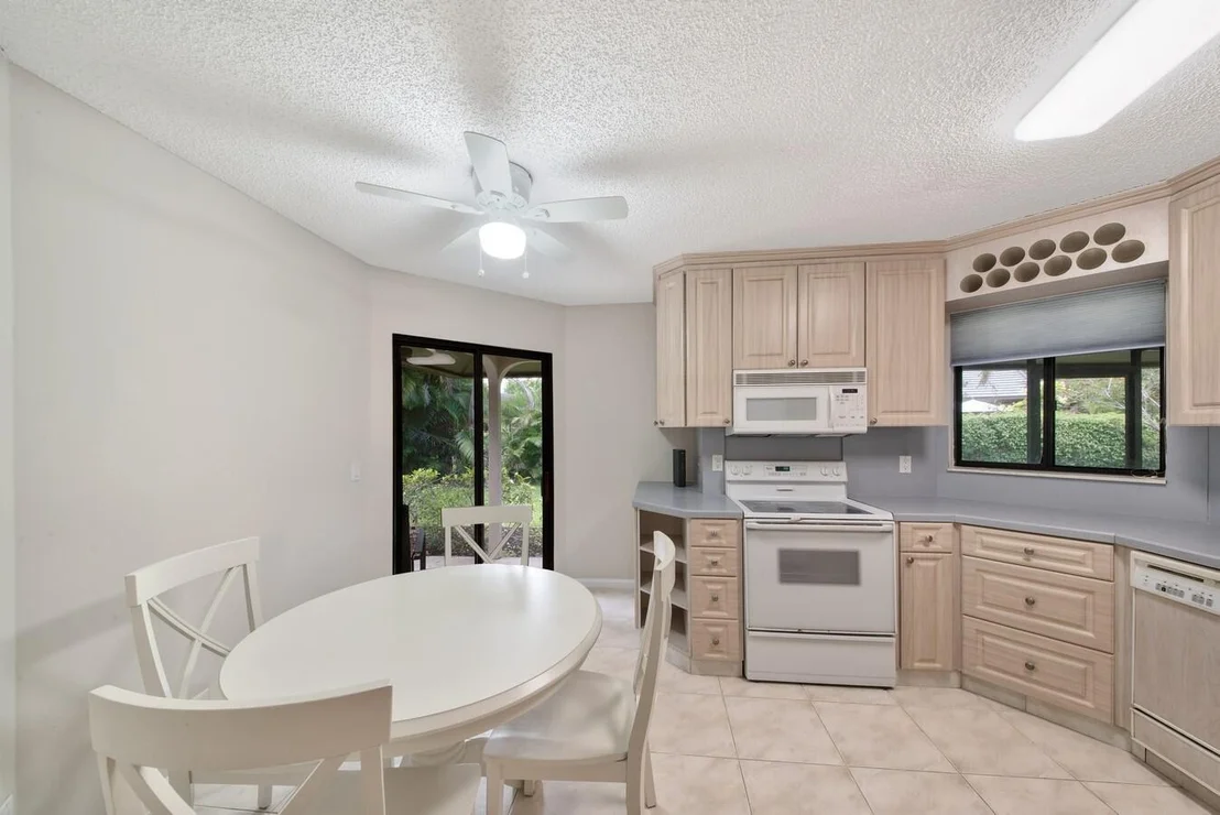 Photo of 5041 Pine Drive