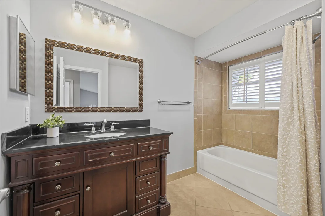 Photo of 5339 Park Place Circle