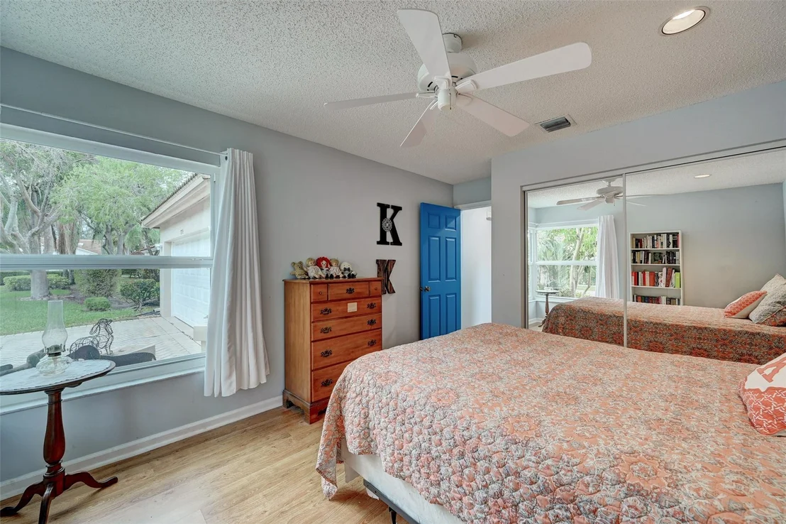 Photo of 7891 Waterfall Terrace