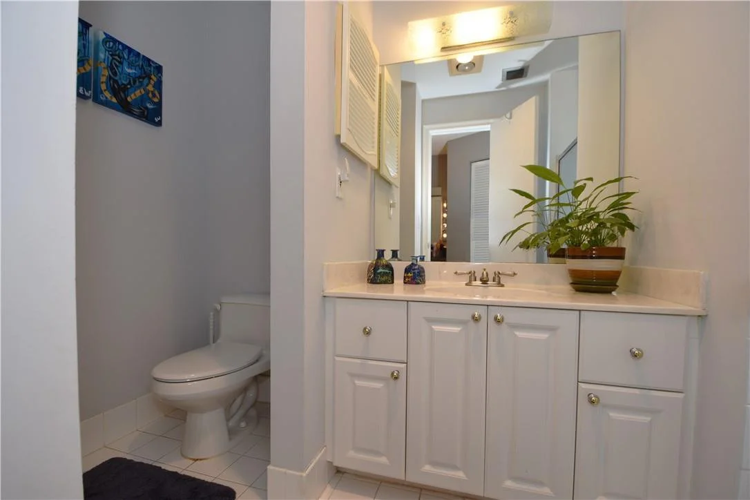 Photo of 562 NW 45th Way