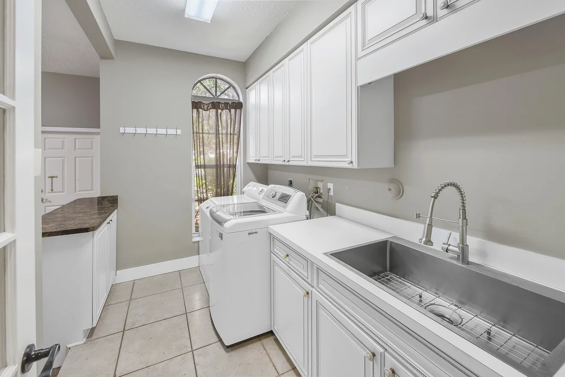 Photo of 4841 Glenn Pine Lane