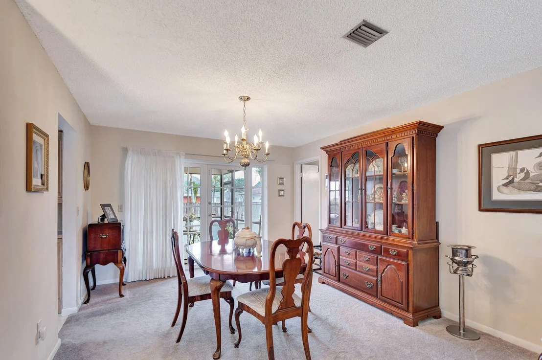 Photo of 86 W Coconut Drive