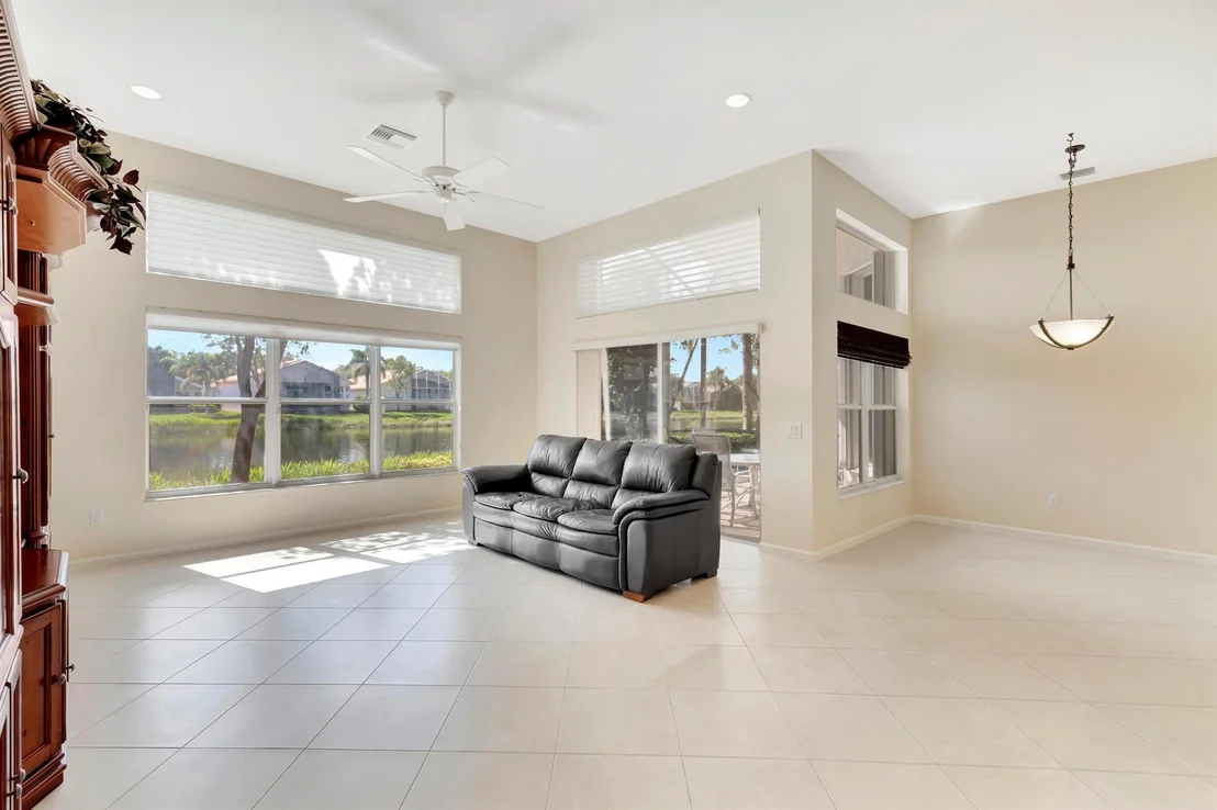 Photo of 9814 Casa Mar Drive