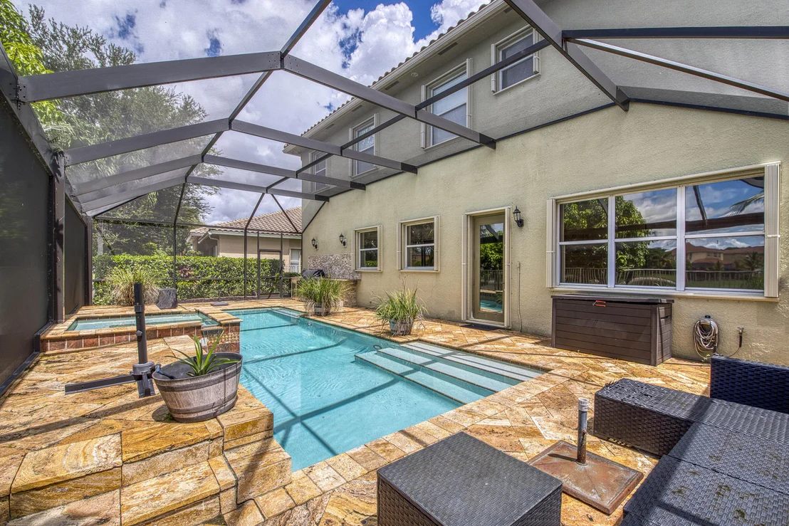 Photo of 410 Cresta Circle