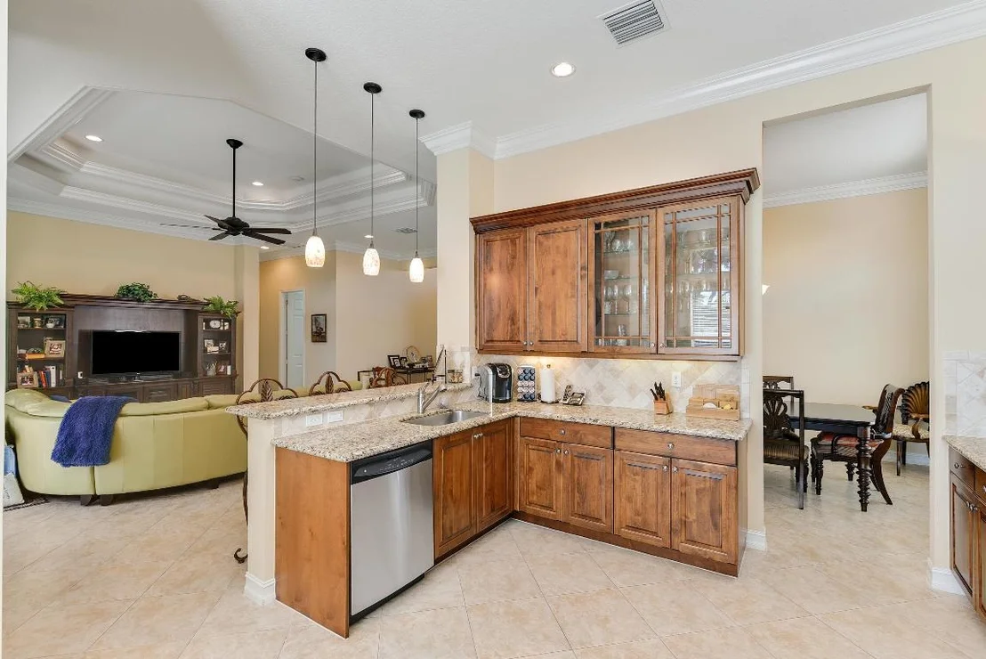 Photo of 9074 Clayton Manor