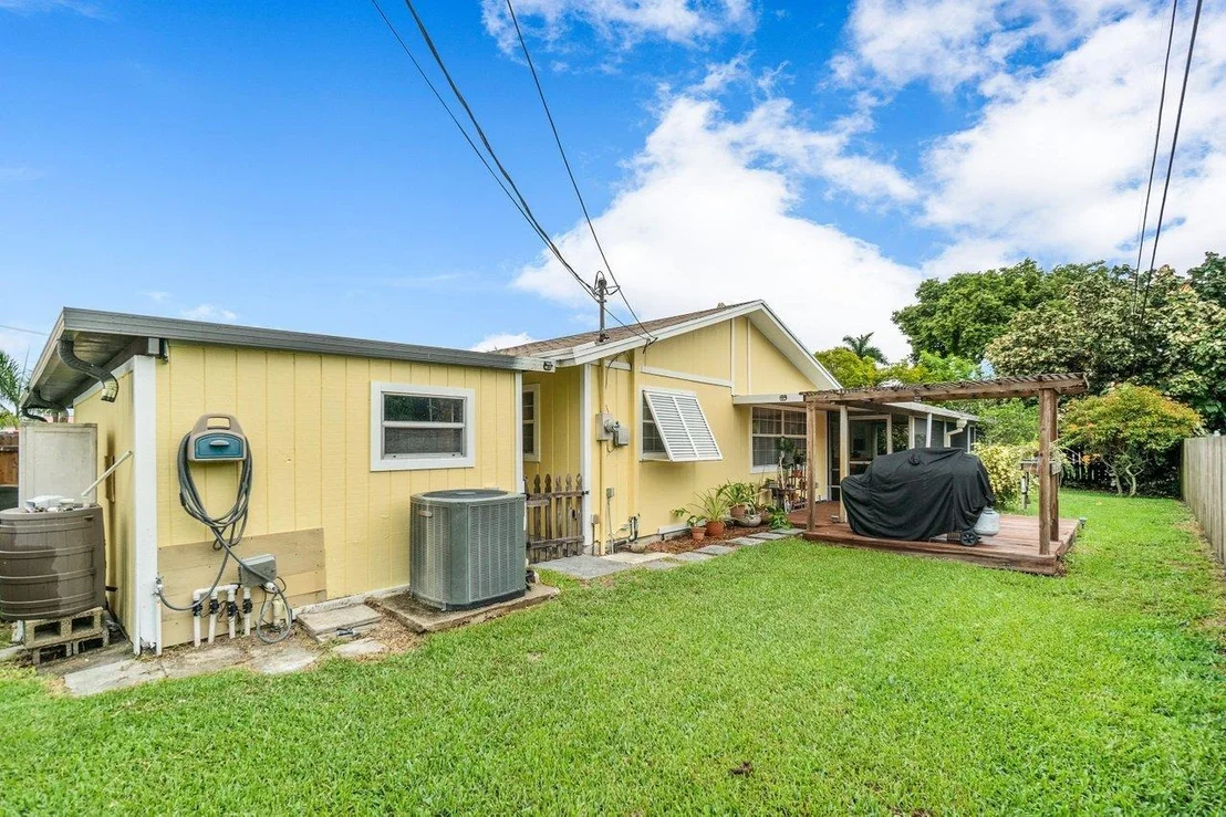 Photo of 9220 Lantern Drive