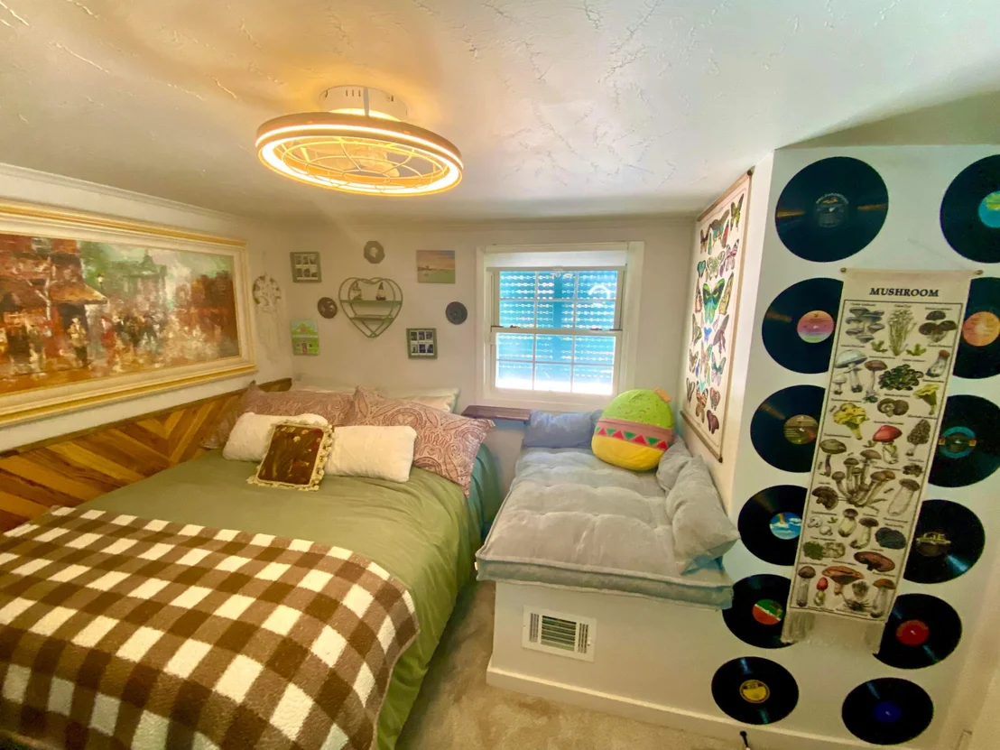 Photo of 353 Pine Tree Road