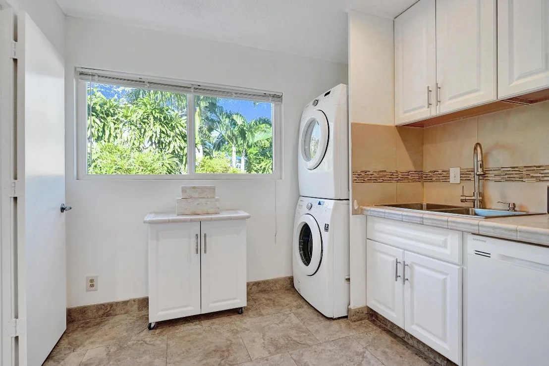 Photo of 1286 Audubon Boulevard