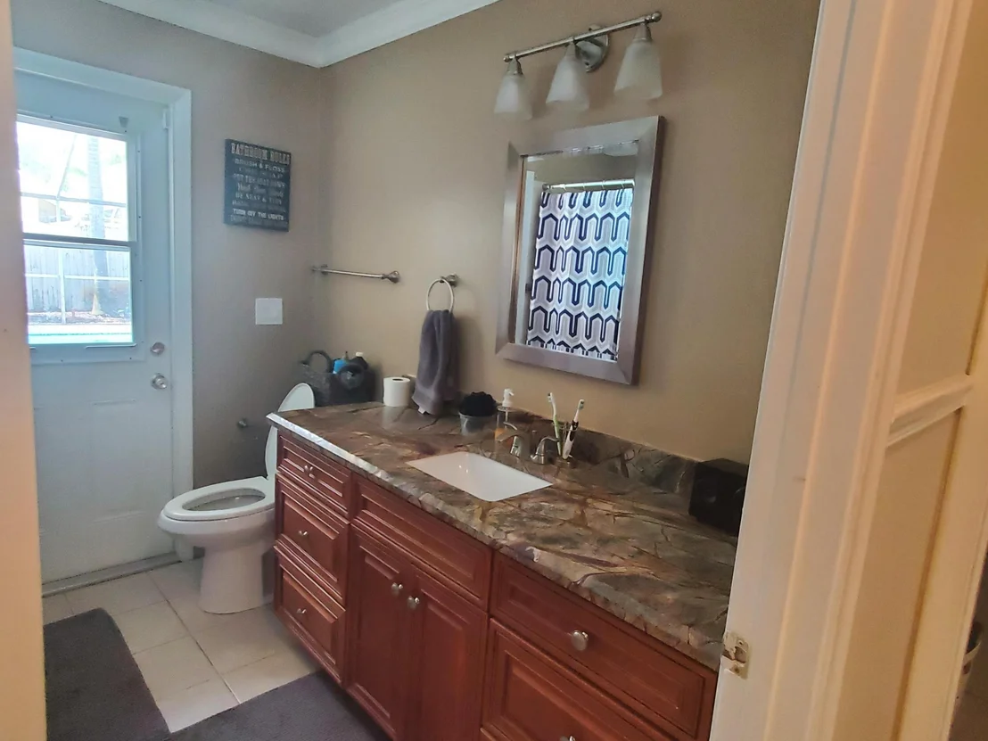 Photo of 9315 Laurel Green Drive S