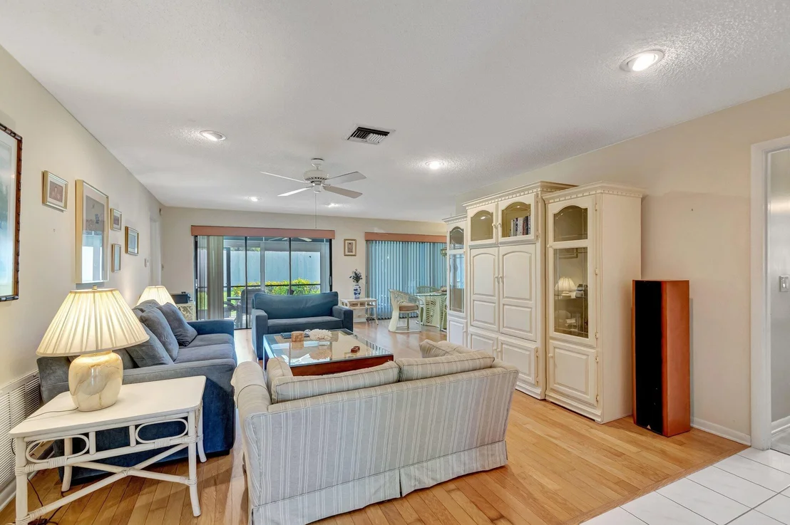 Photo of 6430 Olivewood Circle