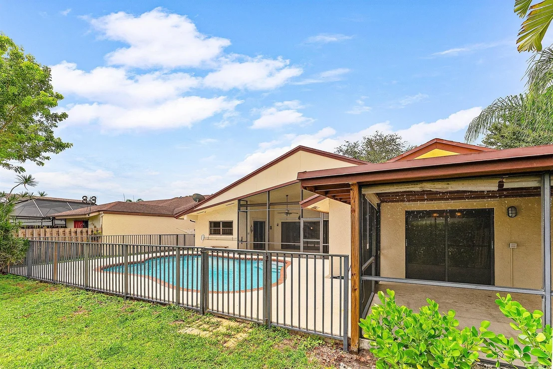 Photo of 21423 Summertrace Circle