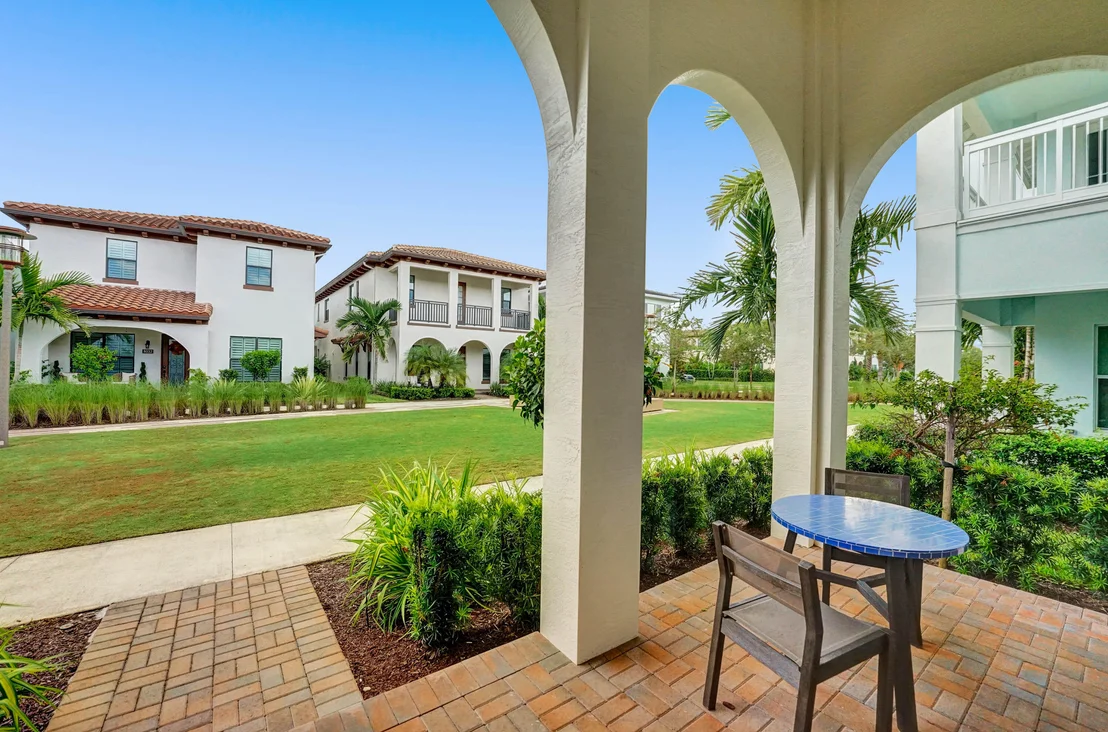 Photo of 7041 Edison Place