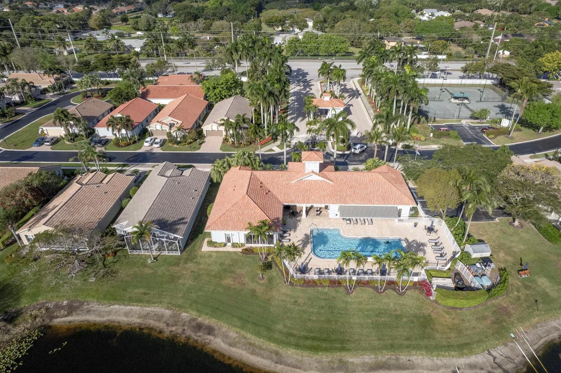 Photo of 10478 Utopia Circle S